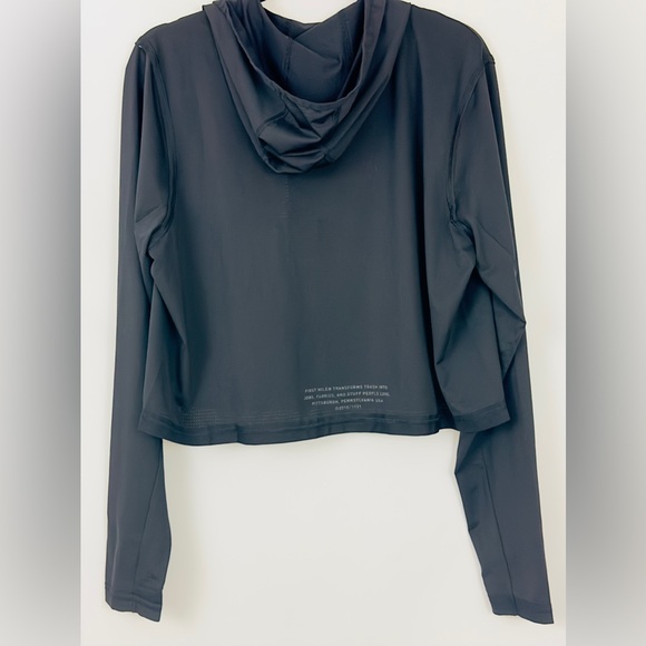 PUMA Train First Mile Lightweight Hoodie Black Thumbholes & Kangaroo Po… - Picture 13 of 13